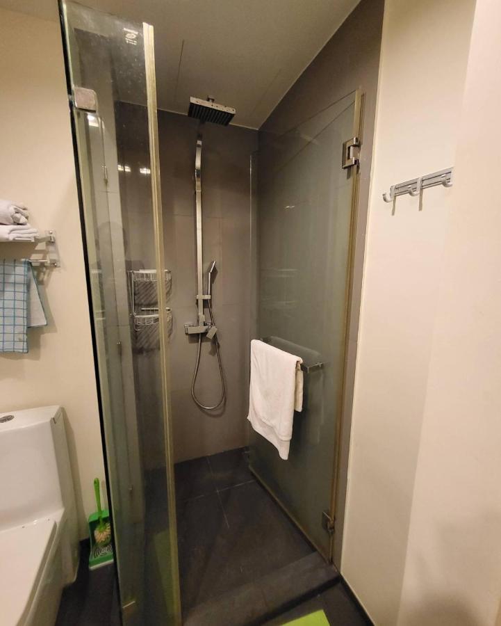 Unixx Condo Pattaya Near Walking Street Luaran gambar