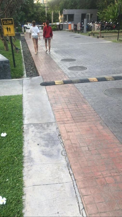 Unixx Condo Pattaya Near Walking Street Luaran gambar