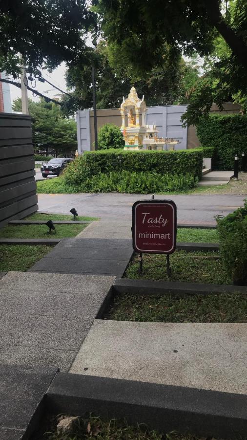 Unixx Condo Pattaya Near Walking Street Luaran gambar