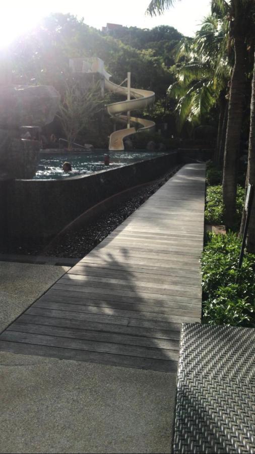 Unixx Condo Pattaya Near Walking Street Luaran gambar