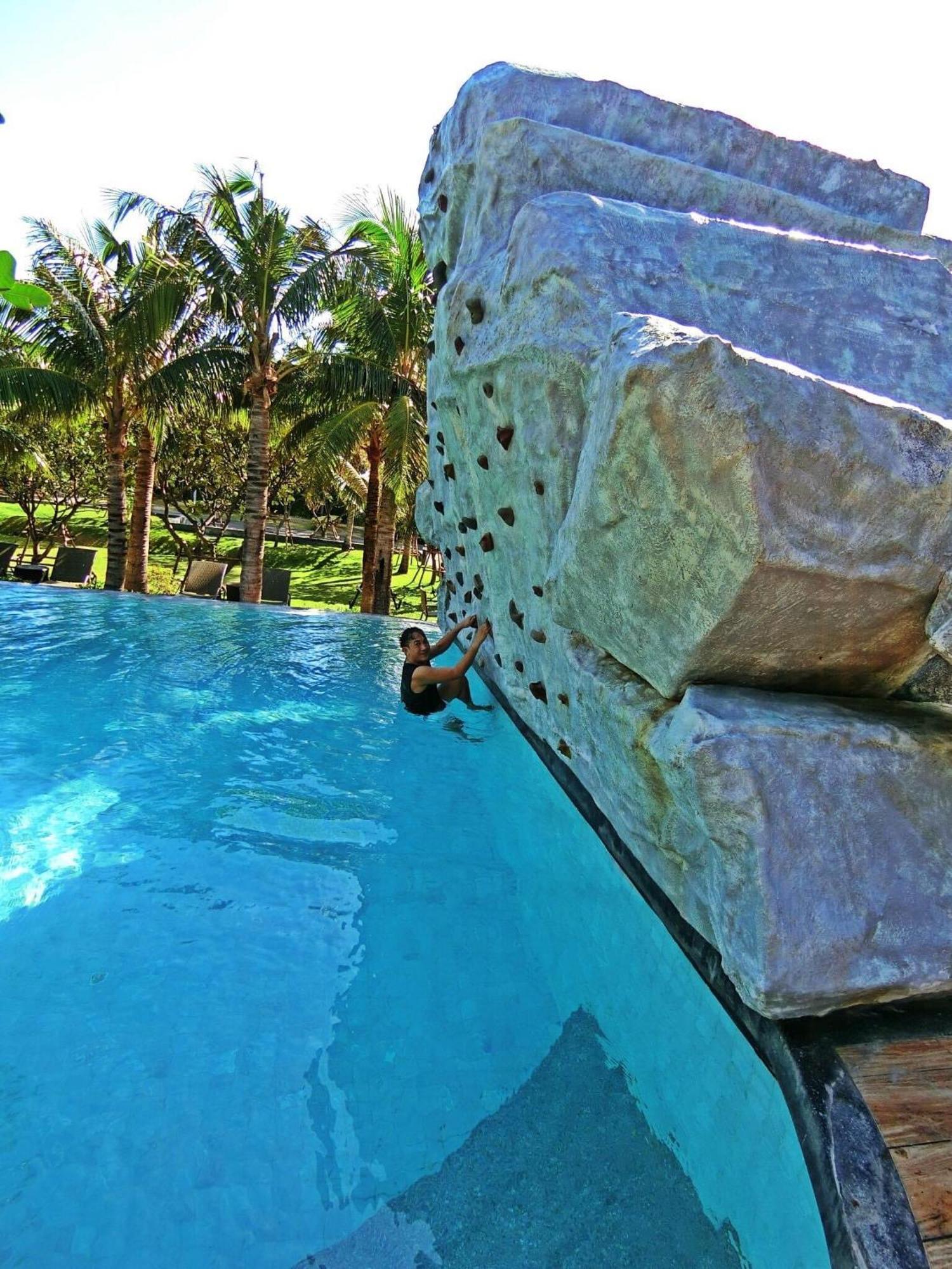 Unixx Condo Pattaya Near Walking Street Luaran gambar